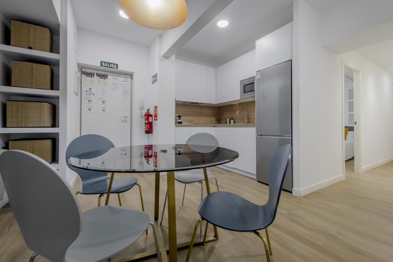 Nuevo Piso Para 7 En El Corazon Del Rastro/马德里 外观 照片